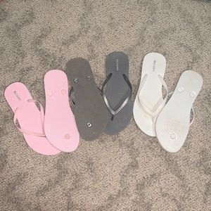 Old Navy Flip Flops